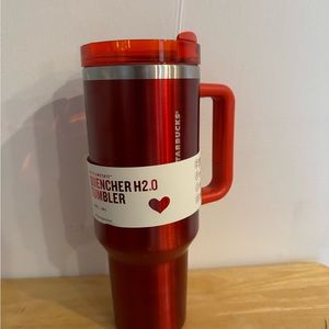 Stanley x Starbucks Valentines Red 40 oz Holiday Tumbler Mug Quencher H2.0